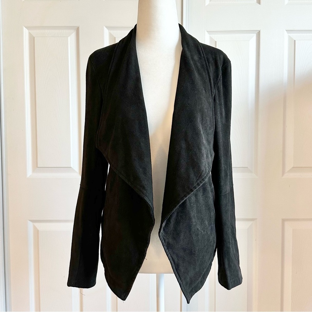 BB Dakota Black Faux Suede Stretch Cropped Jacket with Tie Back